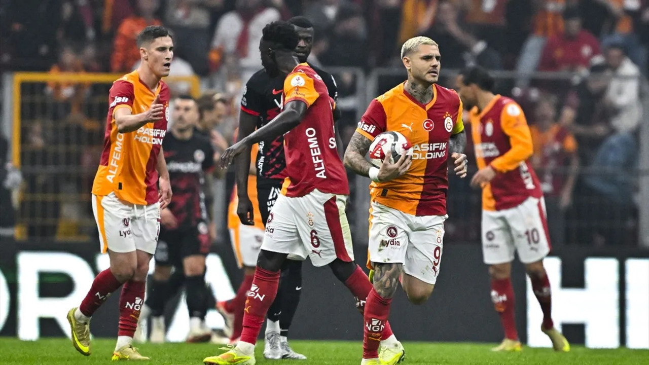5 gol 2 kırmızı kart çıktı, Galatasaray geriden gelerek 3 puanı aldı (Galatasaray 3 - 2 Gençlerbirliği | Maçın özeti)