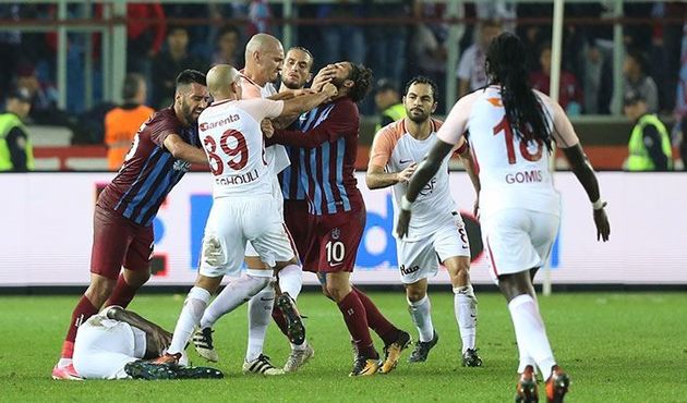 PFDK'da Galatasaray'ın yıldızına şok ceza!