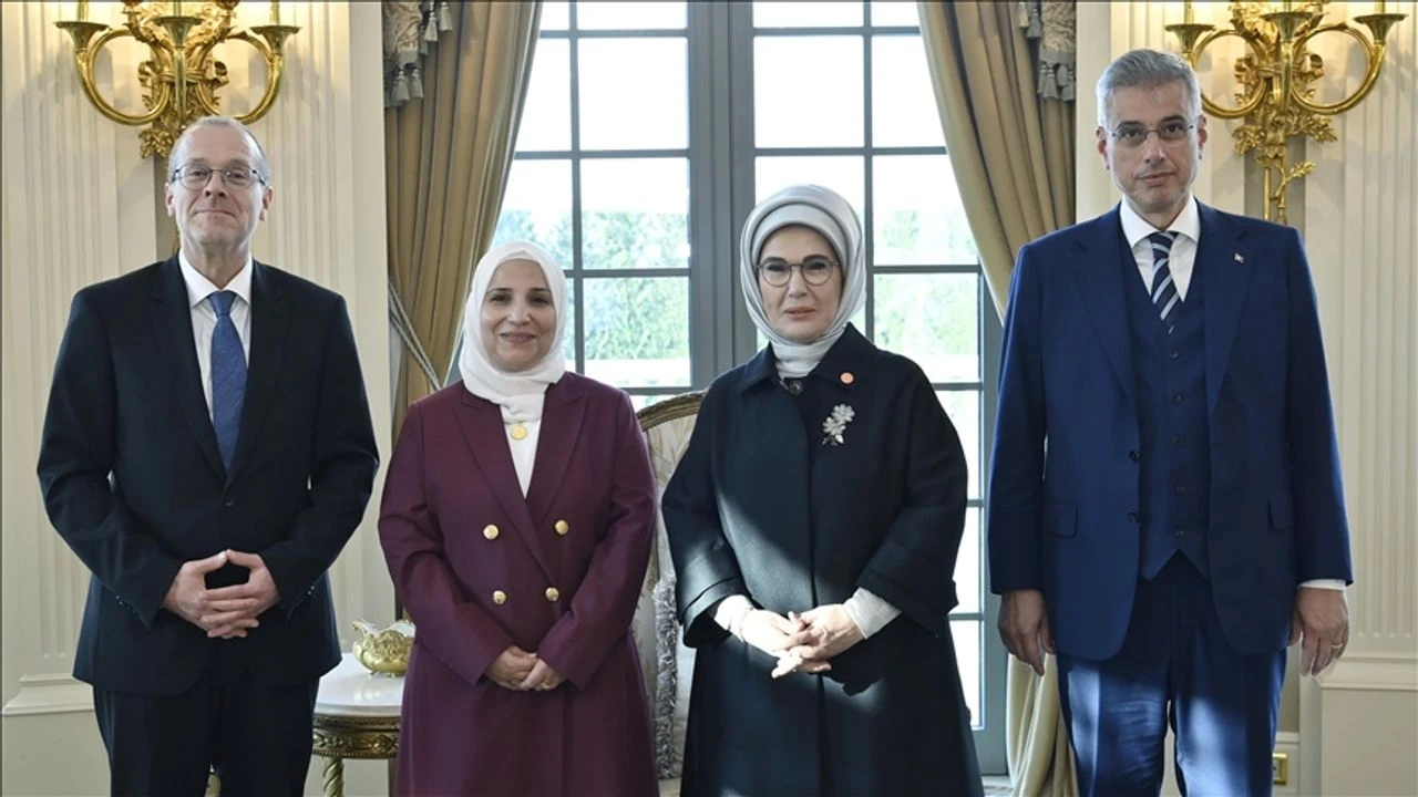 Emine Erdoğan, DSÖ Heyeti ile buluştu