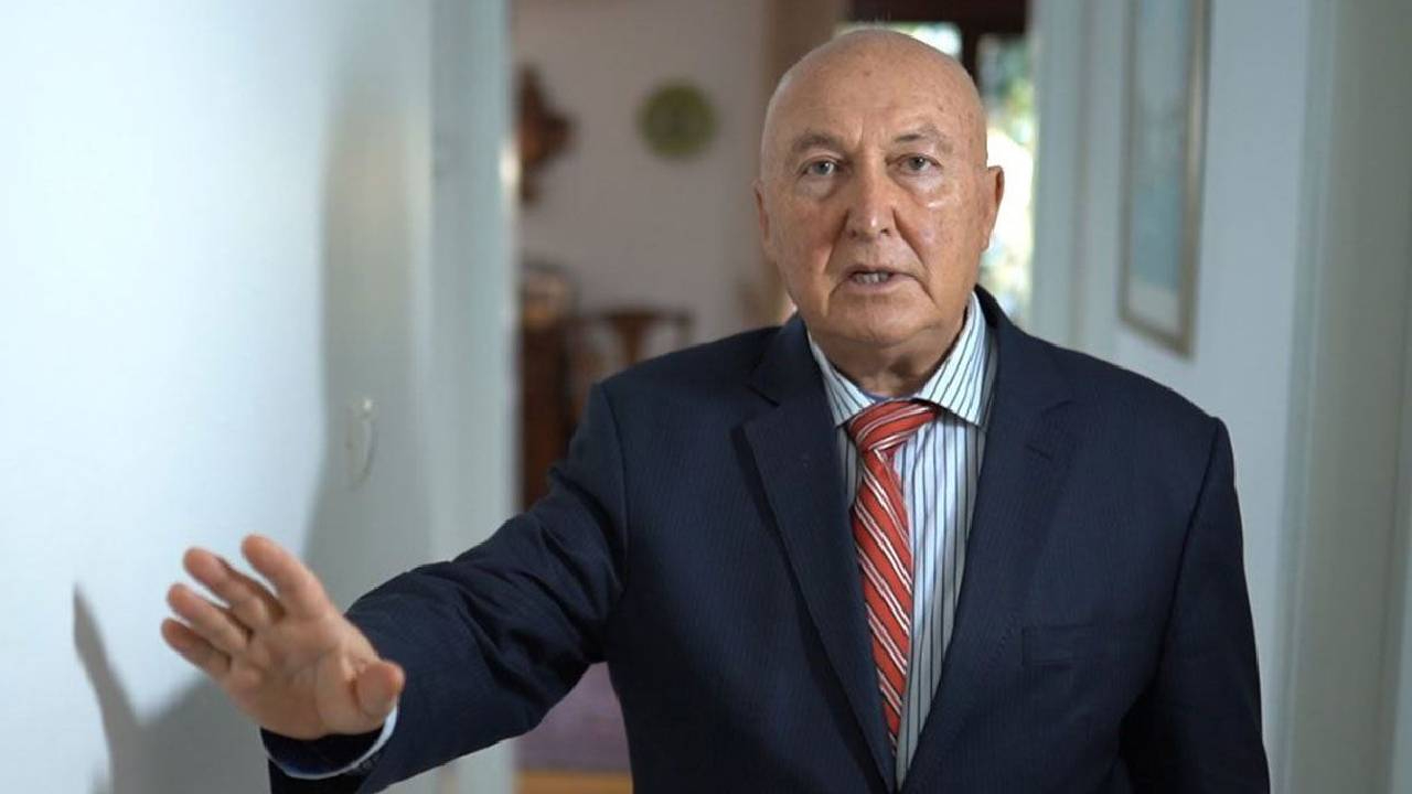 Prof. Dr. Övgün Ahmet Ercan kalp ameliyatı başarılı geçti