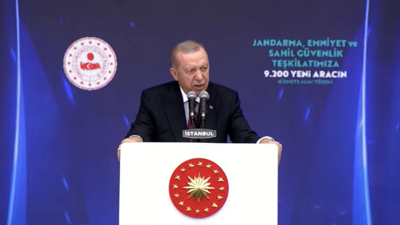 Güvenlik gücüne 9 bin 200 yeni araç! Cumhurbaşkanı Erdoğan'ın “Herkesin polisi kendi vicdanıdır” mesajı törene damga vurdu