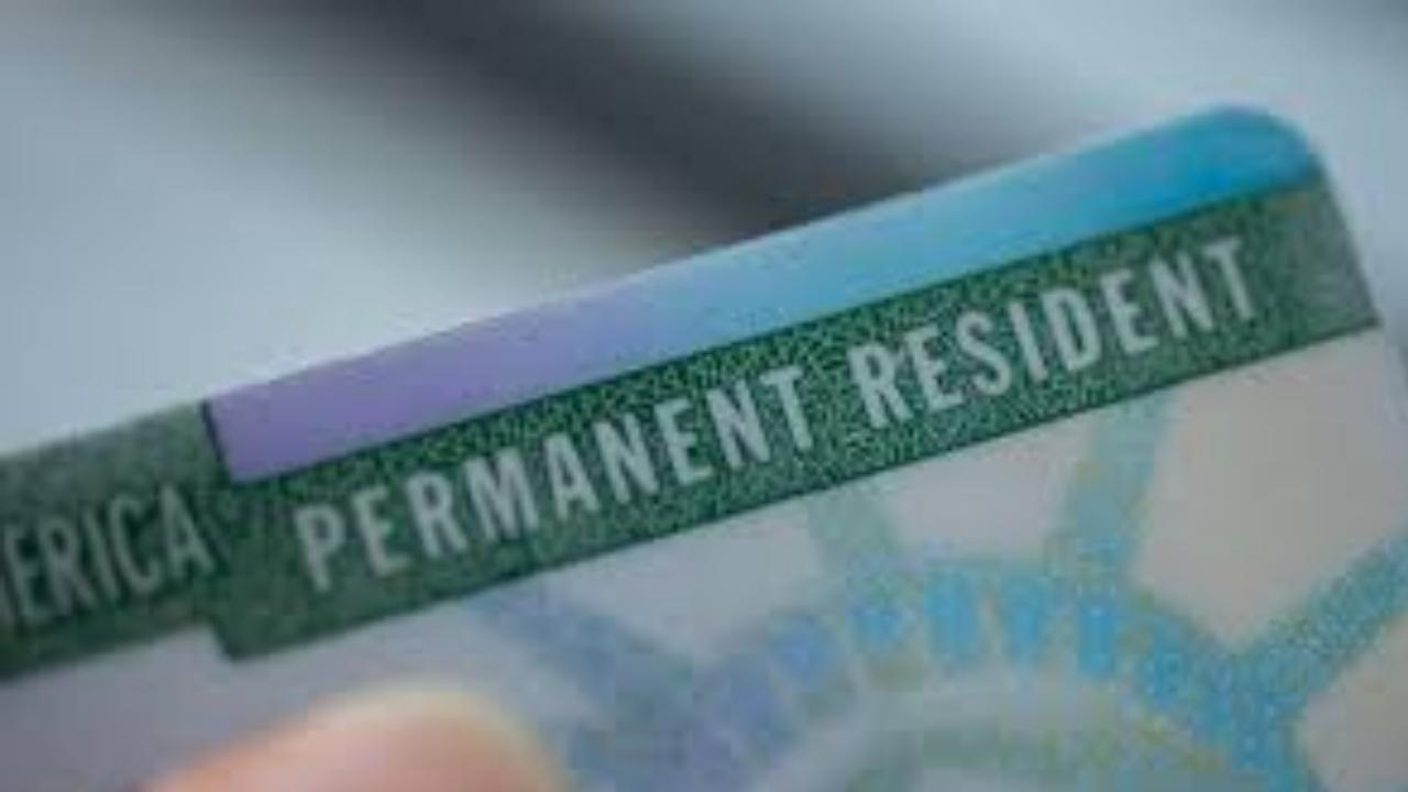Green card başvuru ne zaman 2026? Başvuru yılda kaç kez yapılır?
