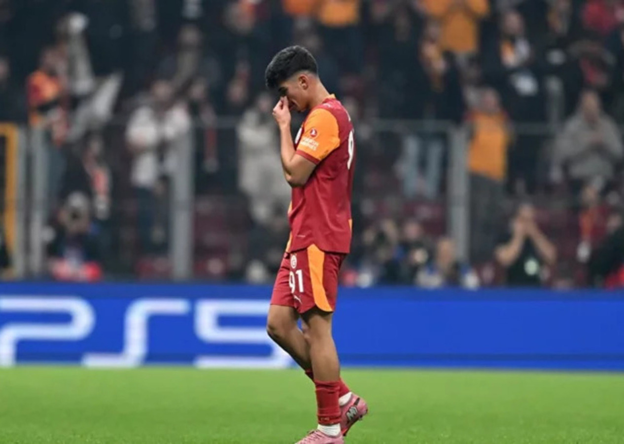 Arda Ünyay, UEFA Şampiyonlar Ligi’nde ilk maçına çıktı, maçı tamamlayamadı