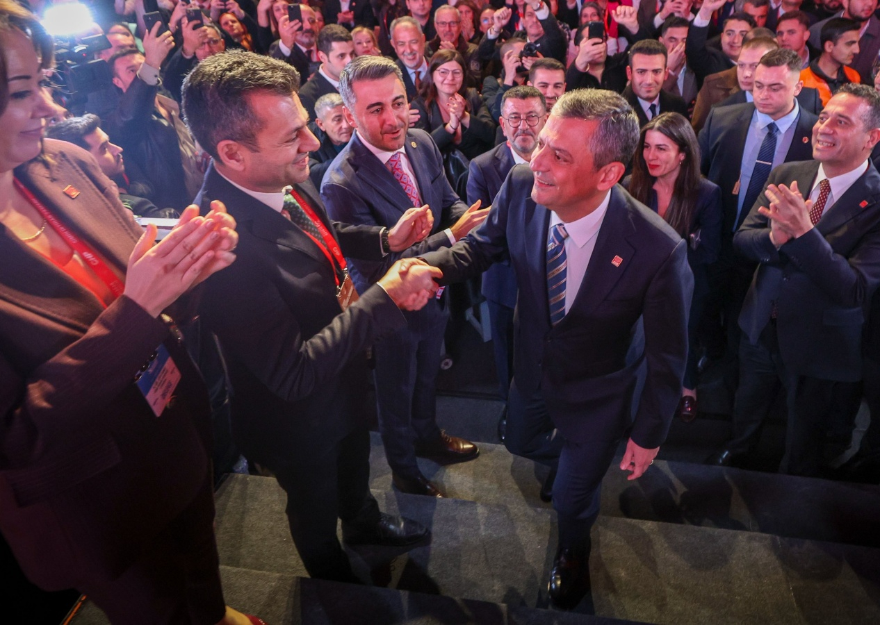 CHP'de kimin üstü, kimin altı çizildi? Özgür Özel’in anahtar listesi kesinleşti: 31 yeni isim...