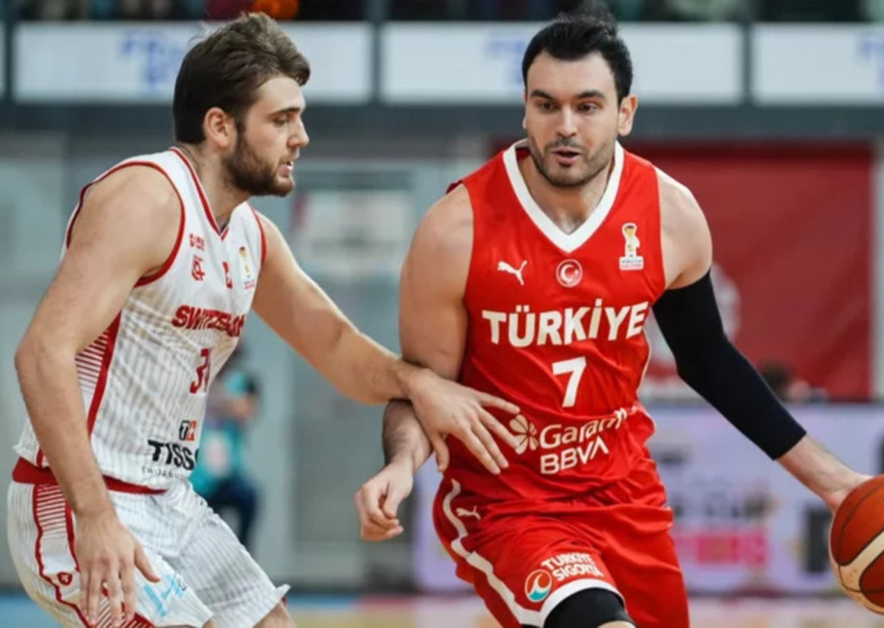 12 Dev Adam İsviçre'yi dağıttı, Dünya Kupası yolunda 25 sayı fark attı (İsviçre 0 - 8 - Türkiye | Maçın özeti)