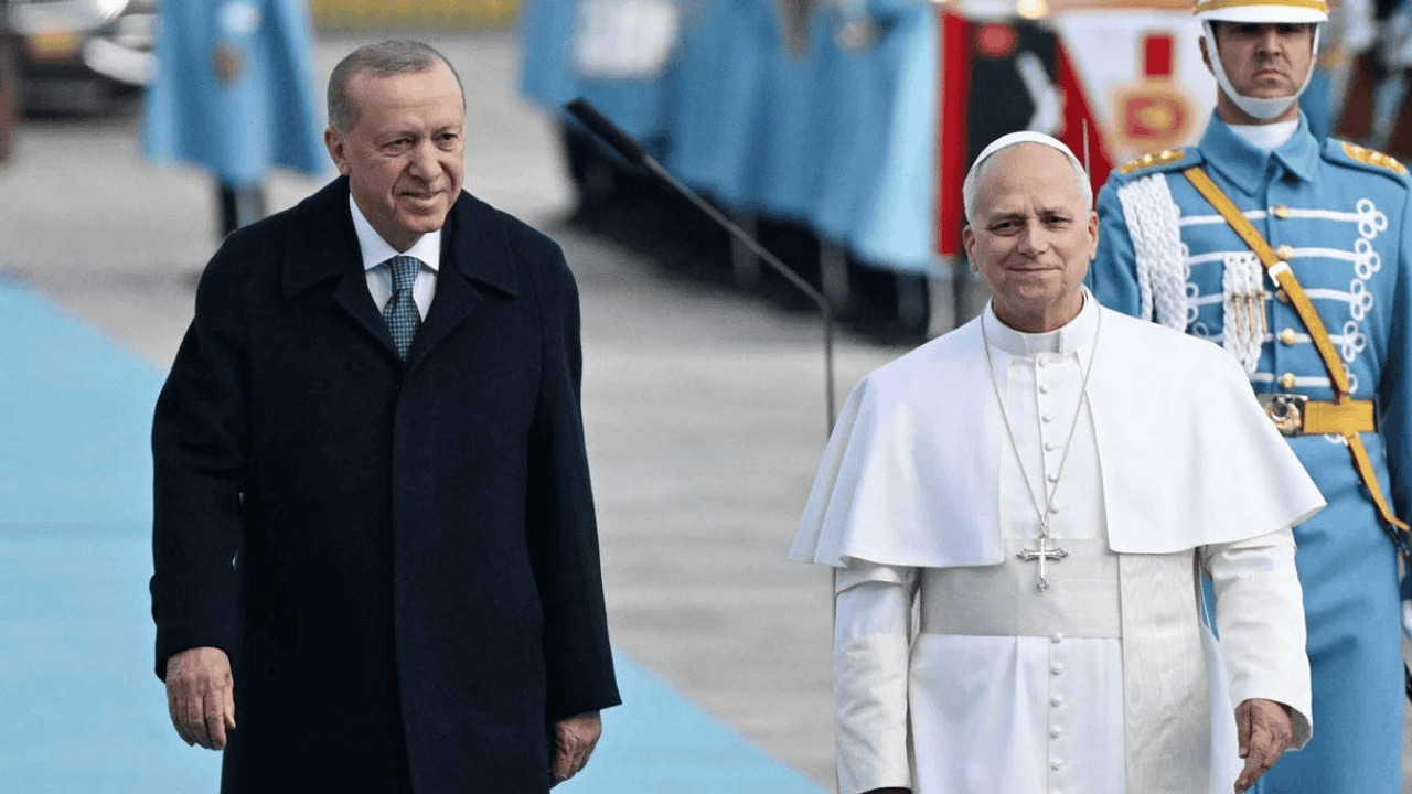 Dünyada barışın adı: Türkiye! Papa 14. Leo Erdoğan'ı işaret etti: Barışın öncüsü Türkiye olabilir!