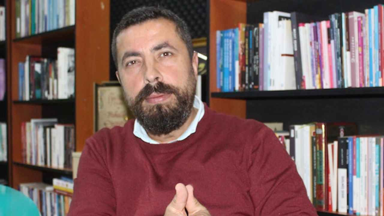 Ekranların Tanınan Tarihçisi Ahmet Anapalı Kimdir, Evli mi?