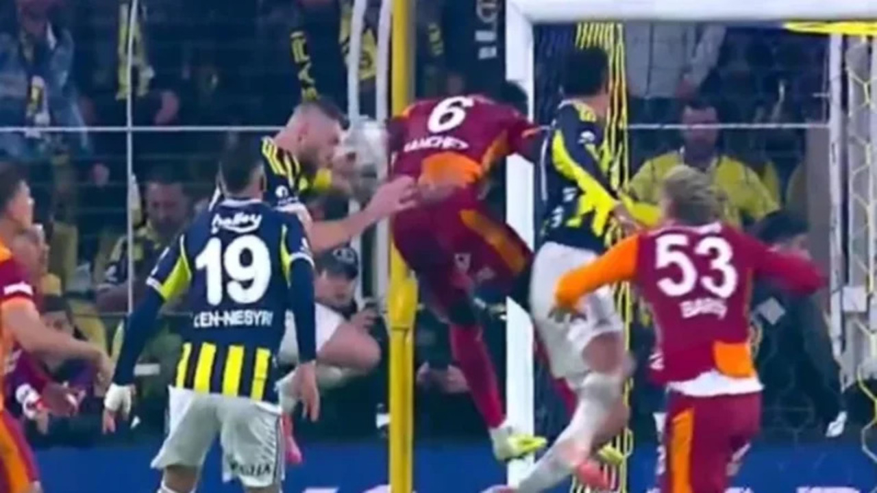 VAR devreye girdi, derbide Fenerbahçe'nin golü iptal edildi!