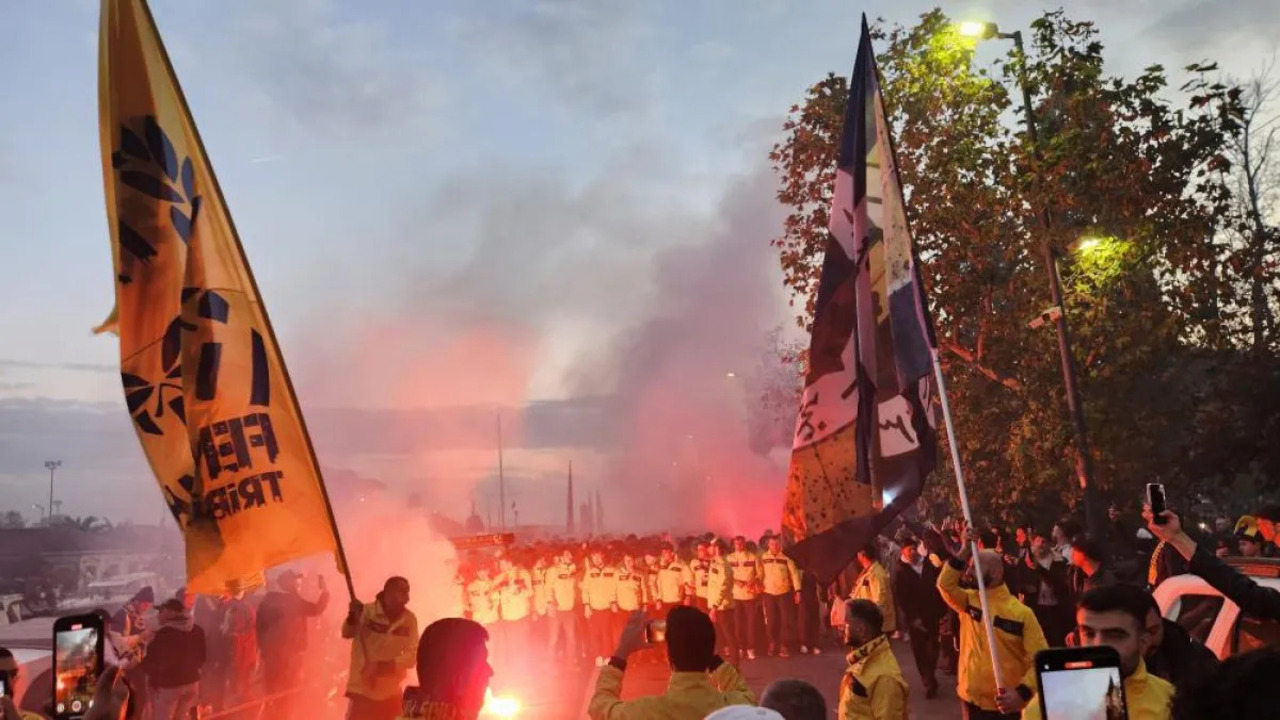 Fenerbahçe’de taraftarlar kritik derbiye yoğun ilgi gösterdi