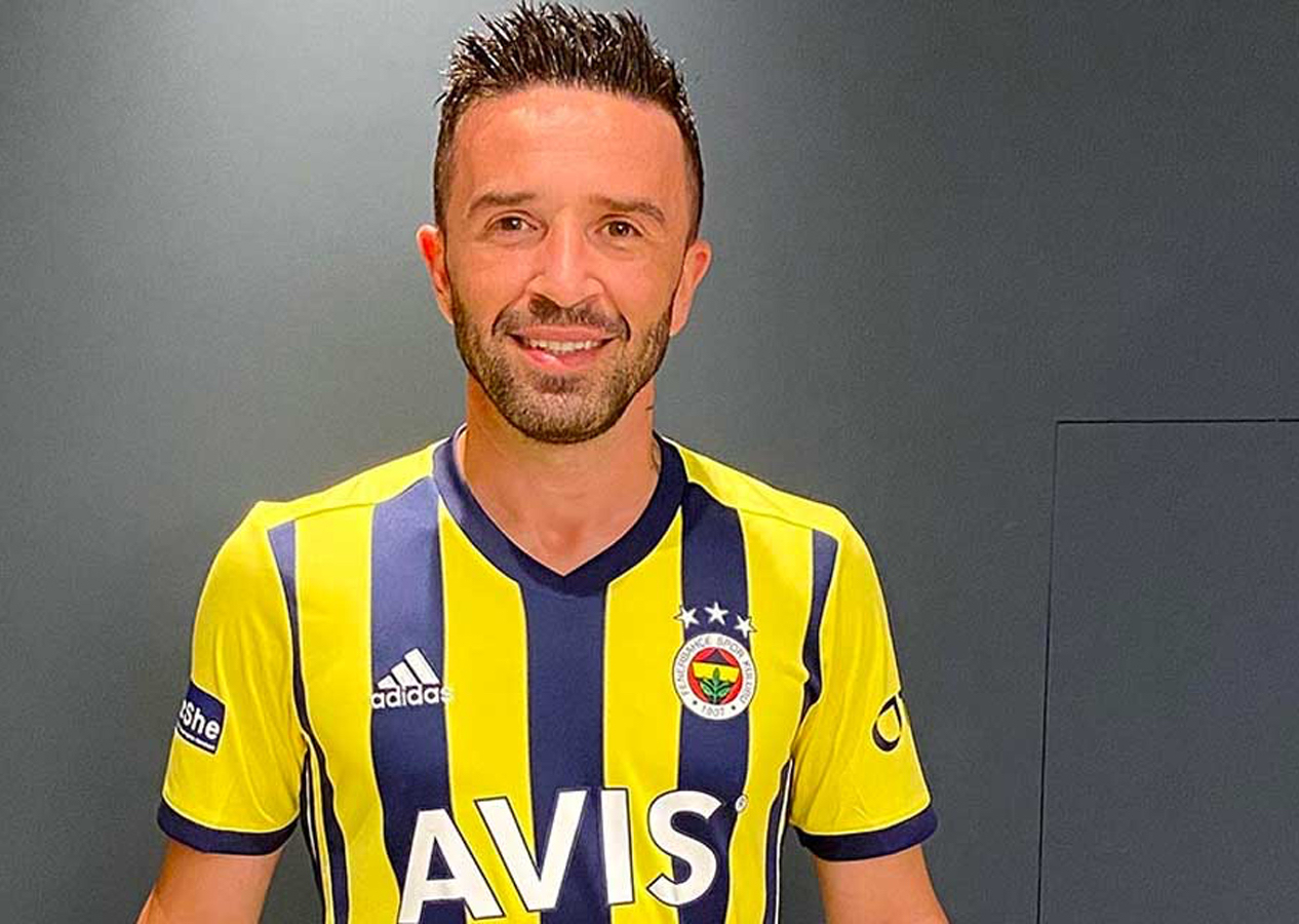Fenerbahçe'nin eski futbolcusu Gökhan Gönül gözaltına alındı