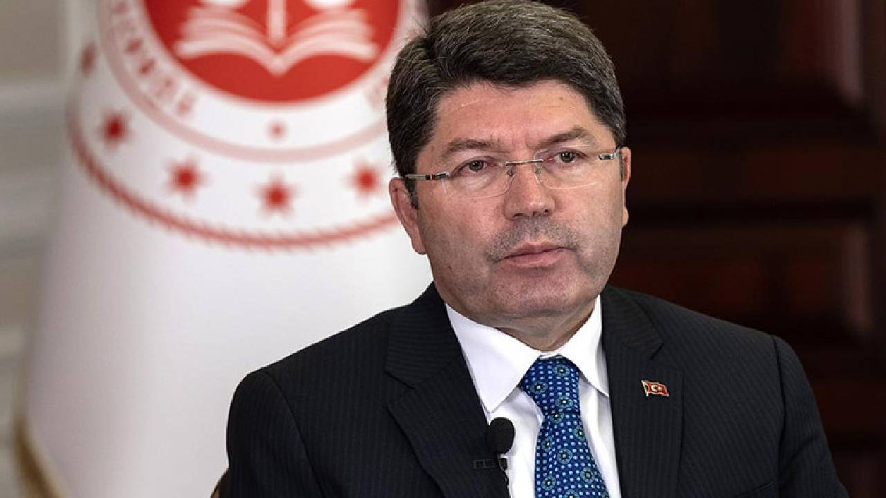 Eşitliğe dikkat çekti! Adalet Bakanı Tunç’tan 11 Yargı Paketi açıklaması: “Bu bir af değil”