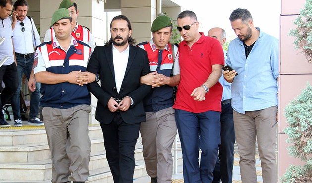 Cezaevindeki Emrah Serbes'ten mektup var!