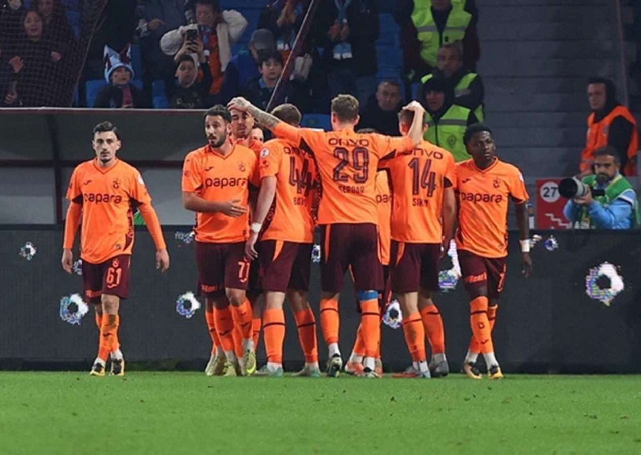 Trabzonspor ikinci yarı açıldı, kupada adını bir üst tura yazdırdı (Trabzonspor 2 - 0  Vanspor | Maçın özeti)