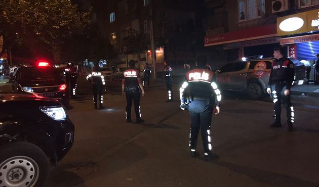 Diyarbakır'da helikopter destekli asayiş uygulaması...