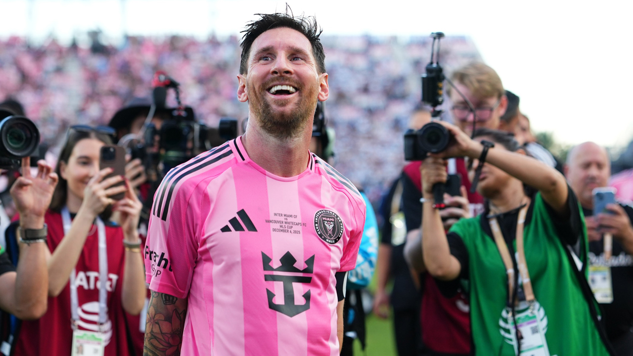 Lionel Messi kupa koleksiyonuna bir yenisini daha ekledi! MLS şampiyonu Inter Miami