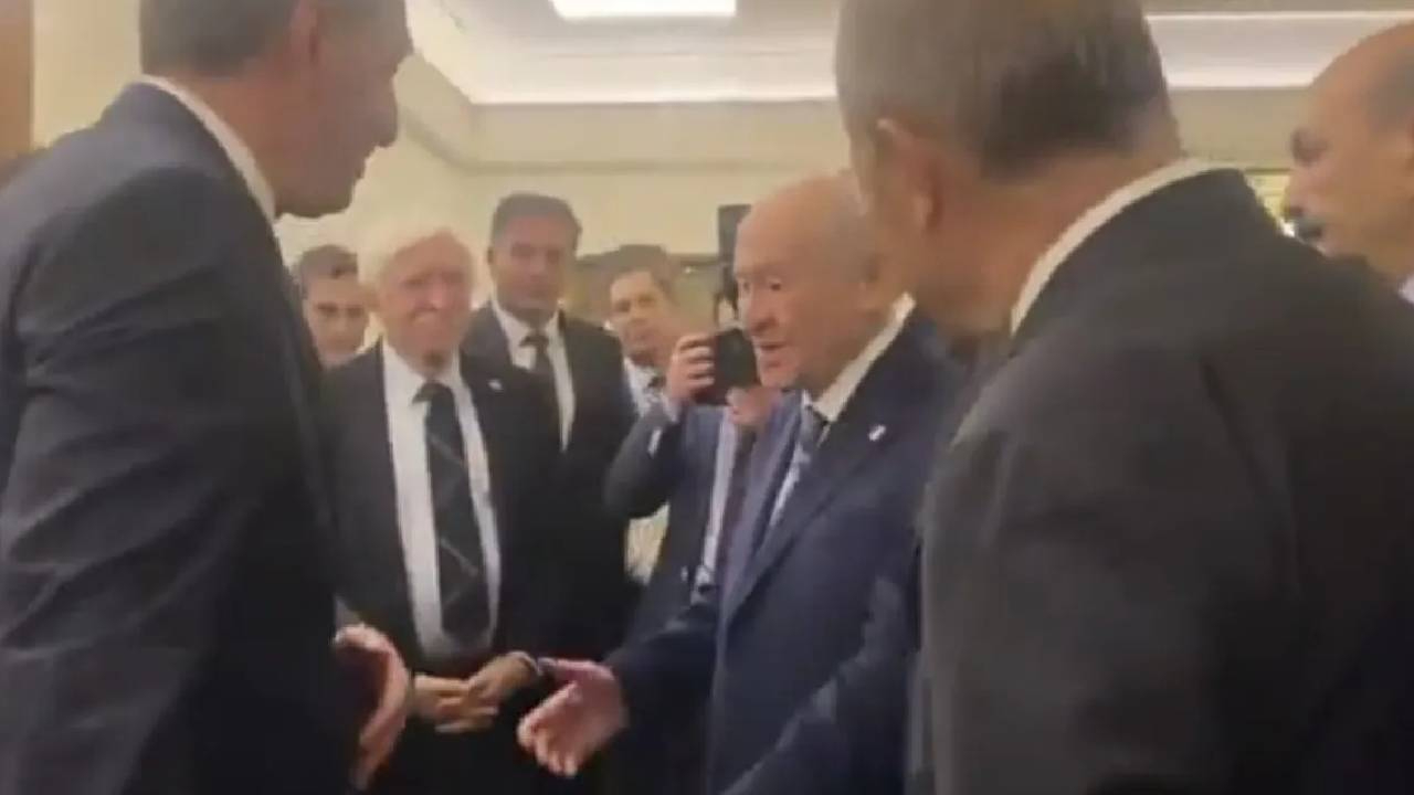 Meclis’te sürpriz temas: DEM Parti’ den Bahçeli'ye çay daveti