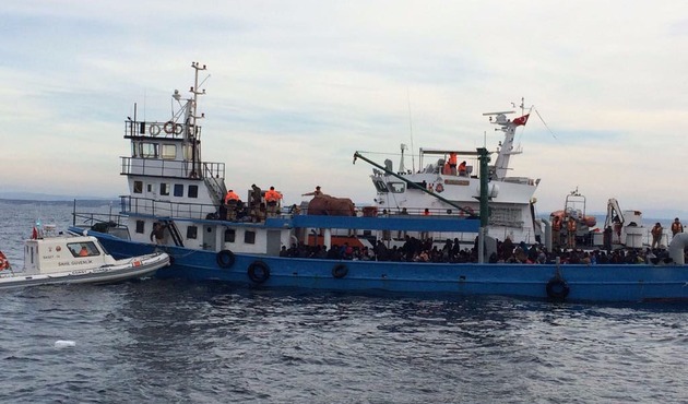 Çanakkale'de 305 kaçak göçmen yakalandı...