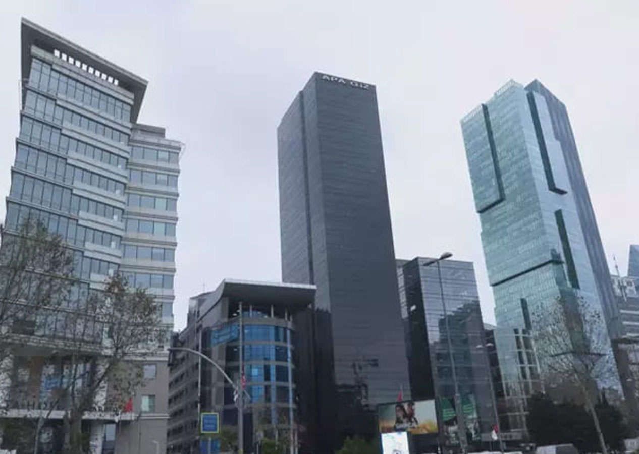 Hong Kong'daki felaketin ardından İstanbul için uyarı geldi! 50,5 metreden yüksek binada oturanlar dikkat