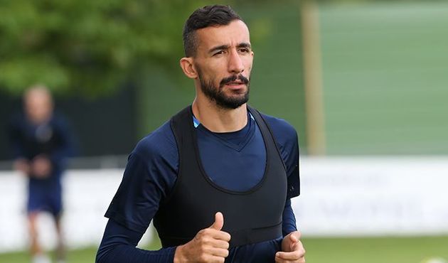 Fenerbahçe'de şok gelişme! Mehmet Topal ayrılıyor!