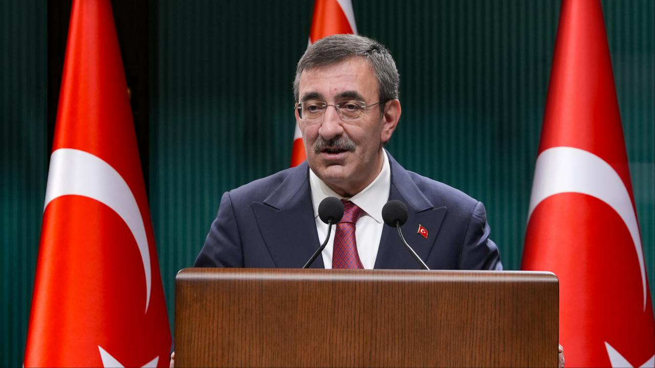Resmi Gazete'de yayımlandı! Cumhurbaşkanlığına Cevdet Yılmaz vekalet edecek