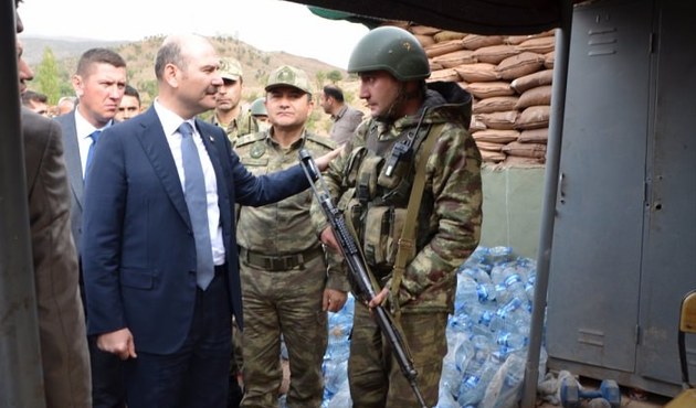 Bakan Soylu 8 şehit verdiğimiz Şemdinli saldırısını anlattı!