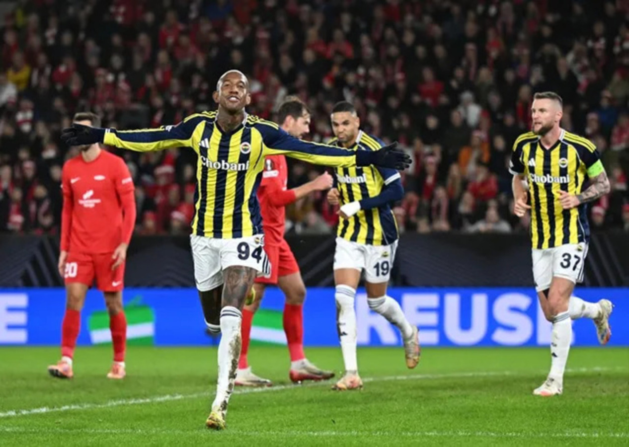 Anderson Talisca hat-trick yaptı, Fenerbahçe Norveç'i 4 golle ısıttı (Brann 0 - 4 Fenerbahçe | Maçın özeti)
