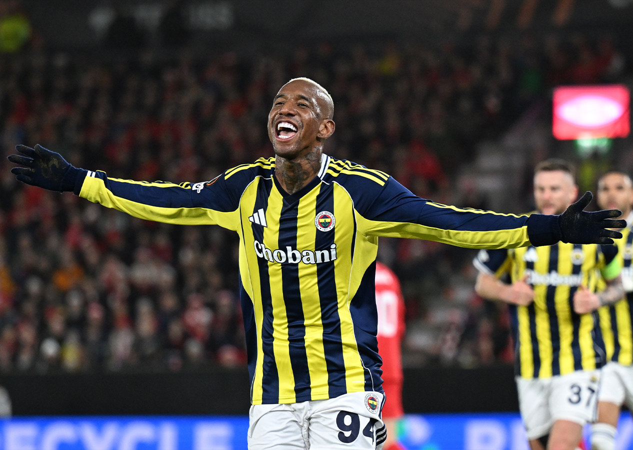 Anderson Talisca tarihe geçti