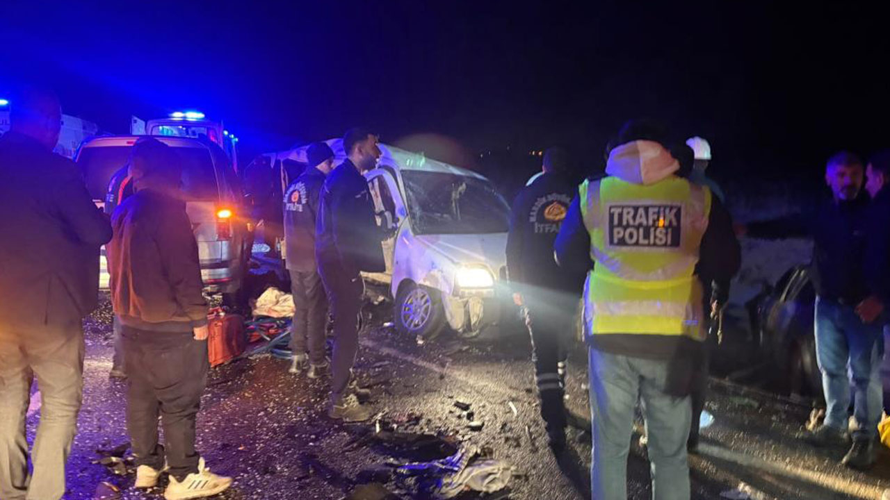 Katliam gibi kaza! 4 ölü, 5 yaralı