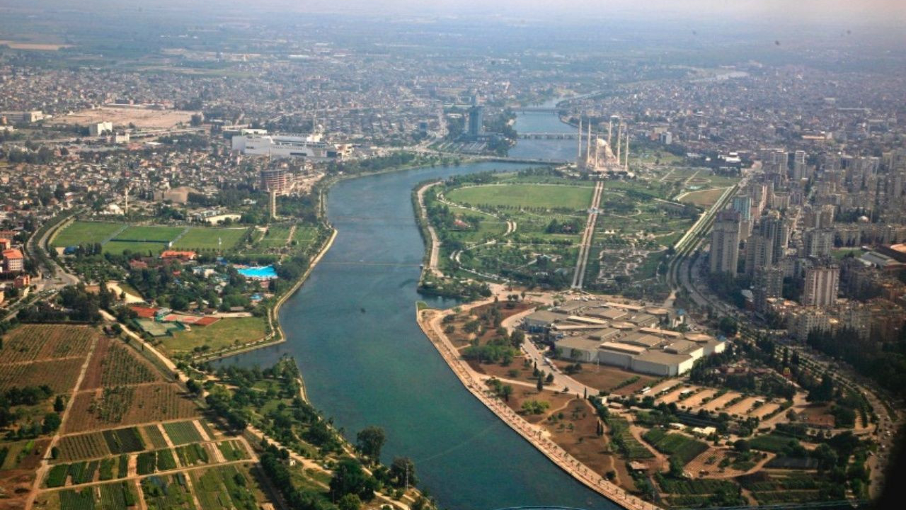 Adana’da İlk Kez Gidenlerin Kaçırmaması Gereken Şehir Durakları