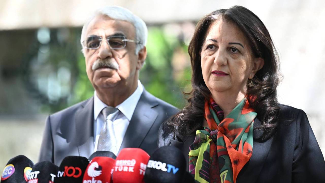 Ankara’da kritik trafik! DEM Parti İmralı Heyeti CHP, AK Parti ve Adalet Bakanlığı gündeminde
