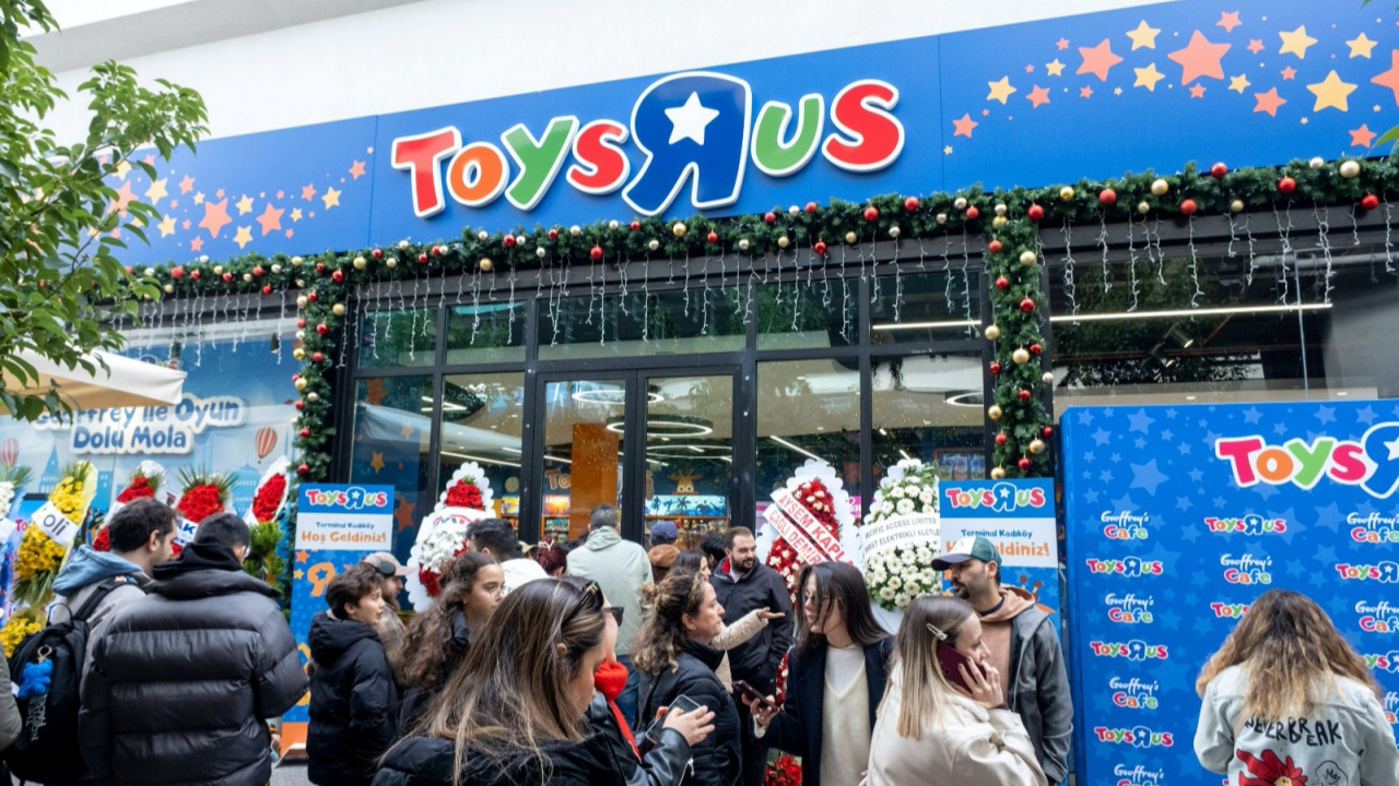 ToysRus yıllar sonra Türkiye'ye geri döndü! İlk mağaza Terminal Kadıköy'de açıldı