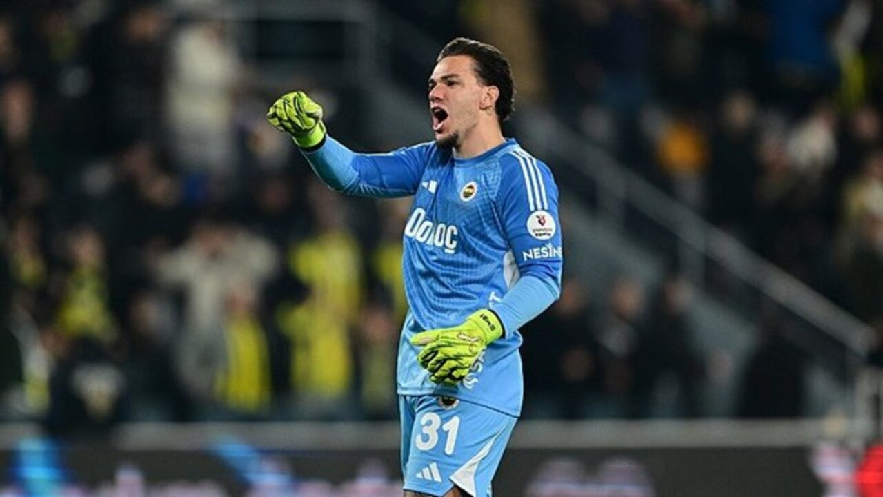 Ederson'dan dikkat çeken açıklamalar: Bugün büyük bir galibiyet aldığımızı düşünüyorum