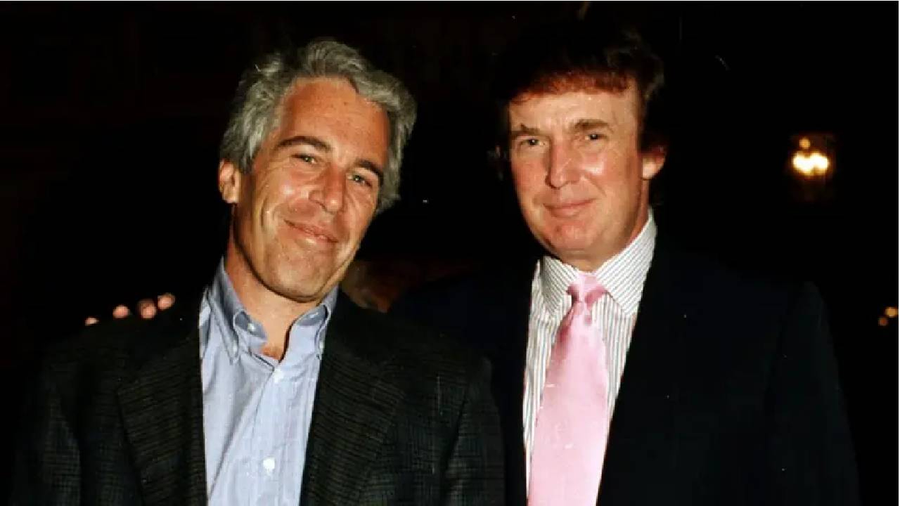Mahkumiyet durdurmadı... Epstein uçakları İngiltere’ye 90 kez indi! Gizli istismar ağı ortaya çıktı