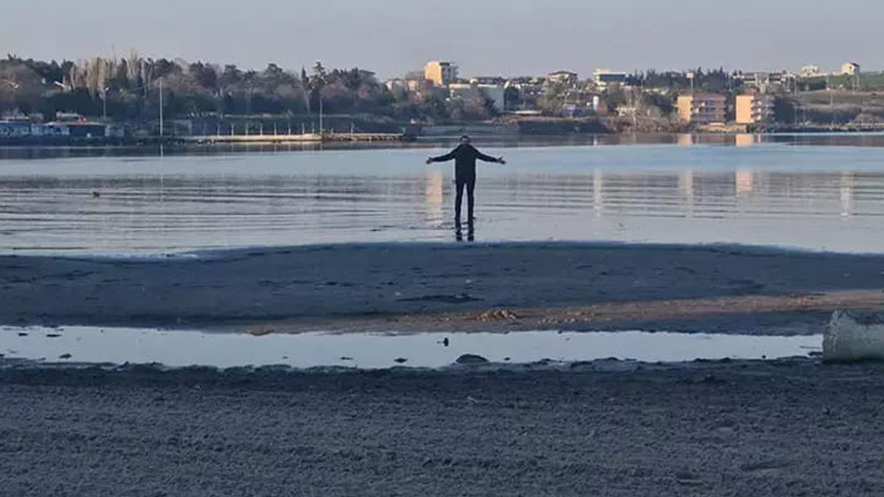 Tekirdağ’da korkutan görüntü! Deniz 20 metre çekildi