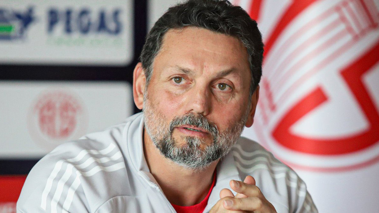 Antalyaspor'da Erol Bulut dönemi sona erdi