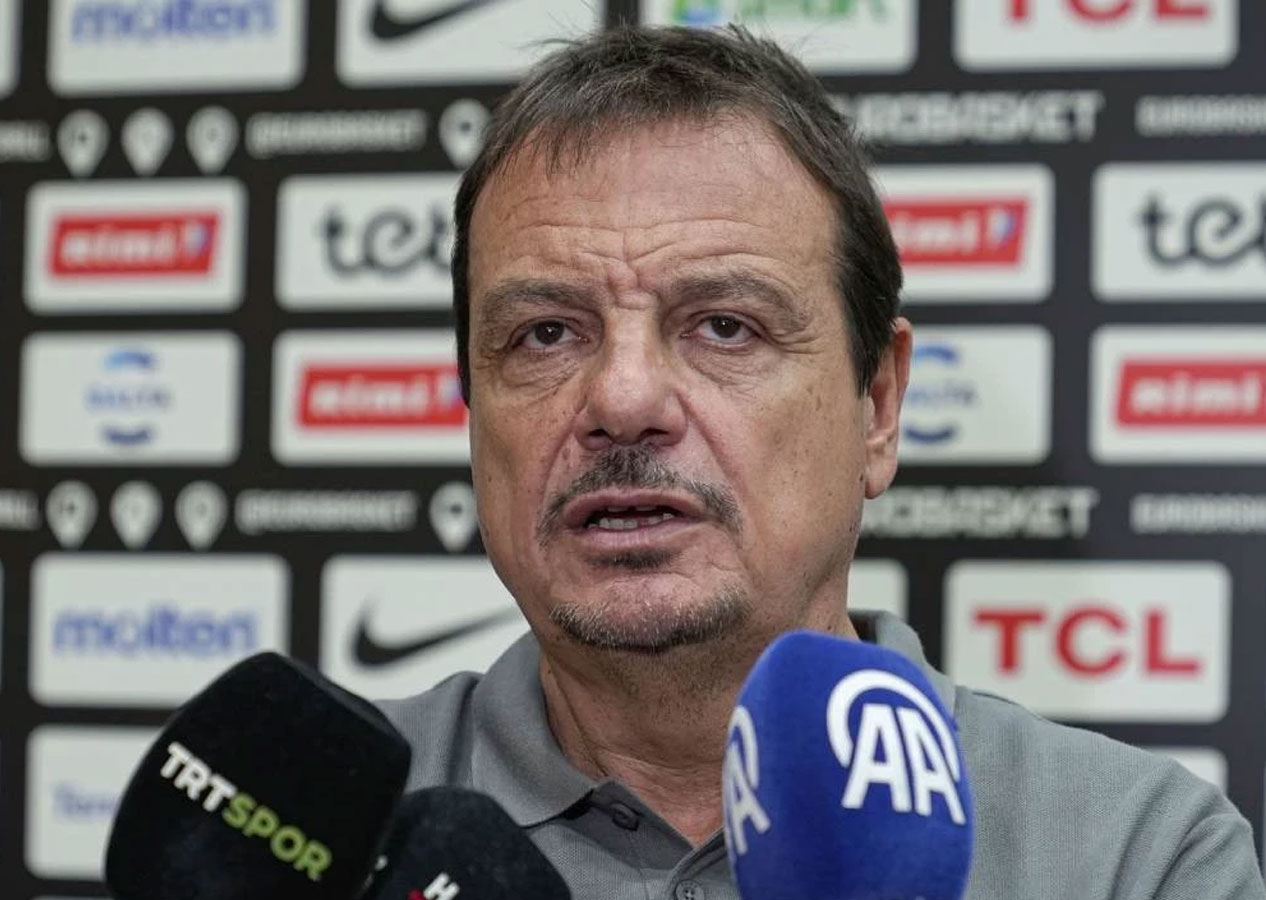 Ergin Ataman'dan Fenerbahçe maçı sonrası küfür tepkisi: Eğitimsiz insanlar