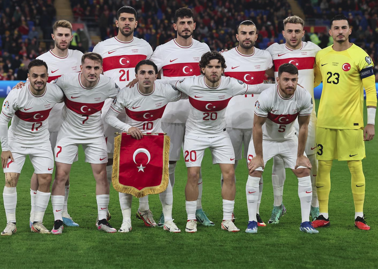 Galatasaray ile Beşiktaş, milli futbolcunun peşinde