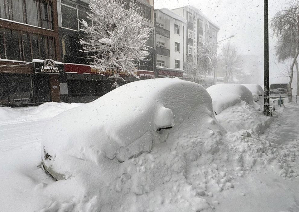 Meteoroloji tarih verdi! Bu illere kar geliyor! İşte kar yağışı beklenen 15 ilimiz