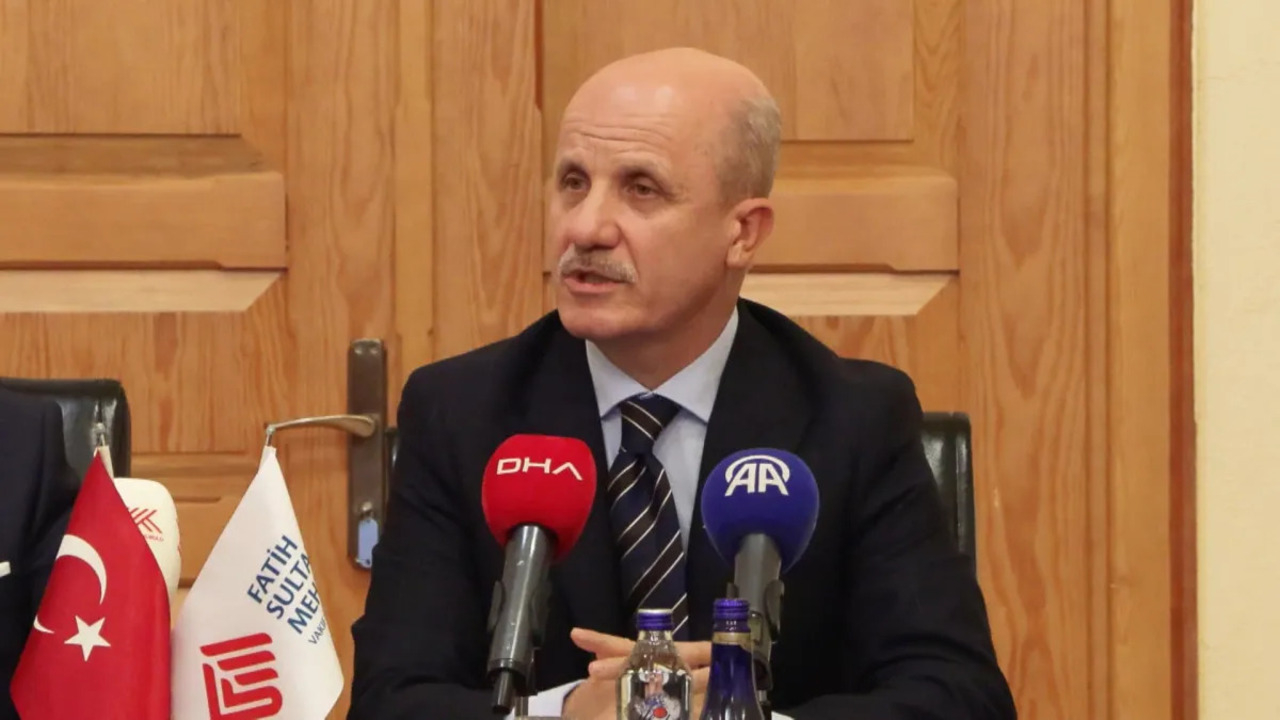 YÖK Başkanı Erol Özvar açıkladı: 8 sömestir 3 yılda tamamlanacak