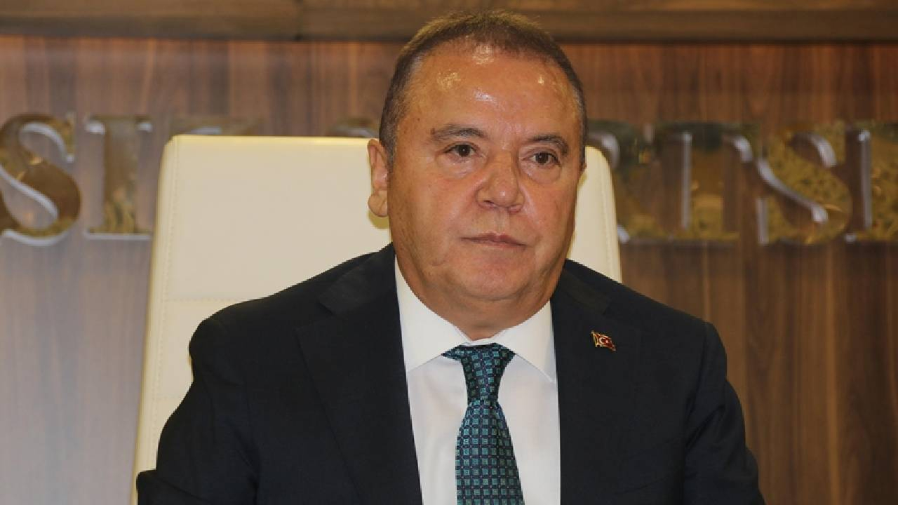 İBB davası karıştı! Tutuklu başkan Muhittin Böcek tanık olarak yer alıyor