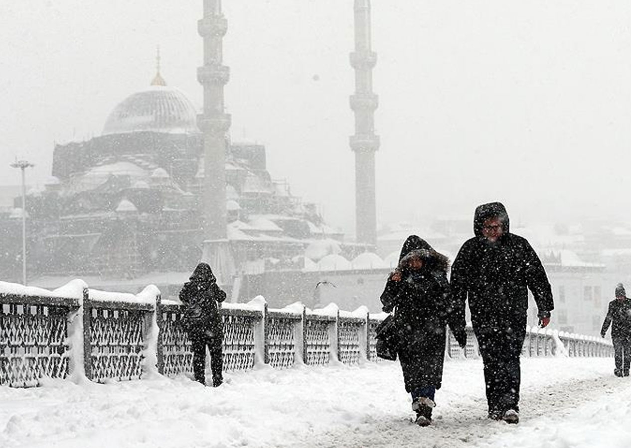 İstanbullular dikkat! Valilikten uyarı geldi: Kar geliyor