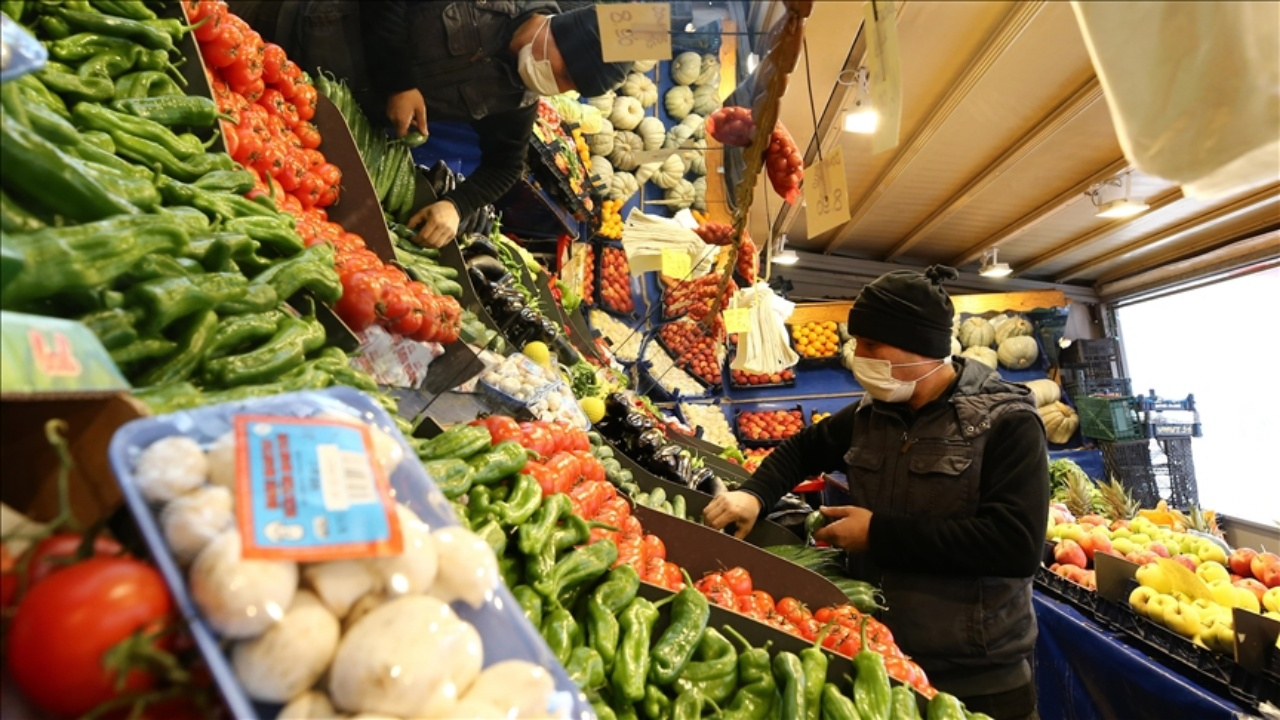 Ortak karar diyerek duyurmuşlardı...Marketler pazar günü kapanacak mı? Sektör ikiye bölündü