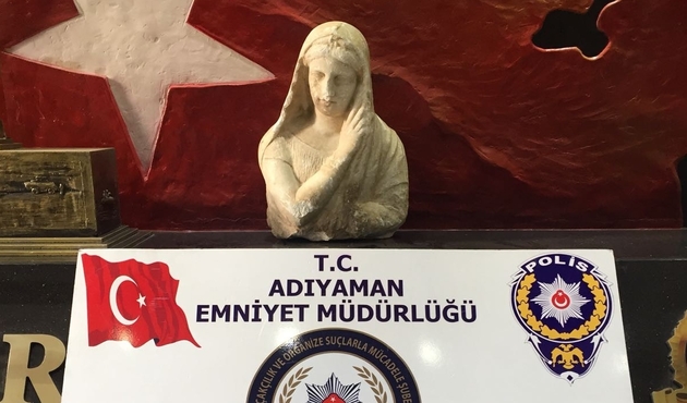 Roma dönemine ait heykel ele geçirildi...