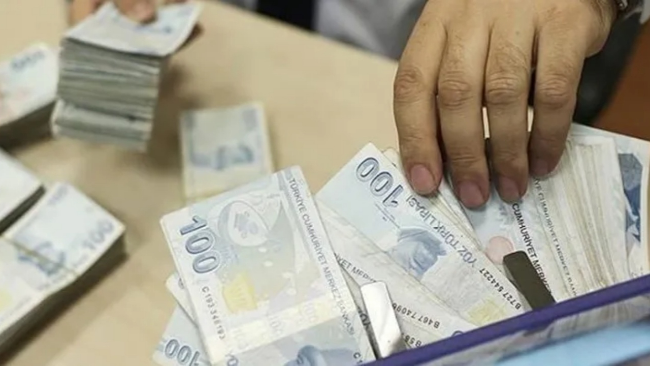 Bakaların promosyon yarışı! Emekliler dikkat: 60 bin TL'ye kadar çıkıyor! Tek bir şart var