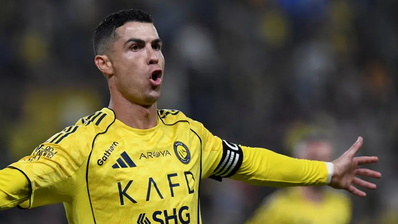 Cristiano Ronaldo 1000 gole bir adım daha yaklaştı
