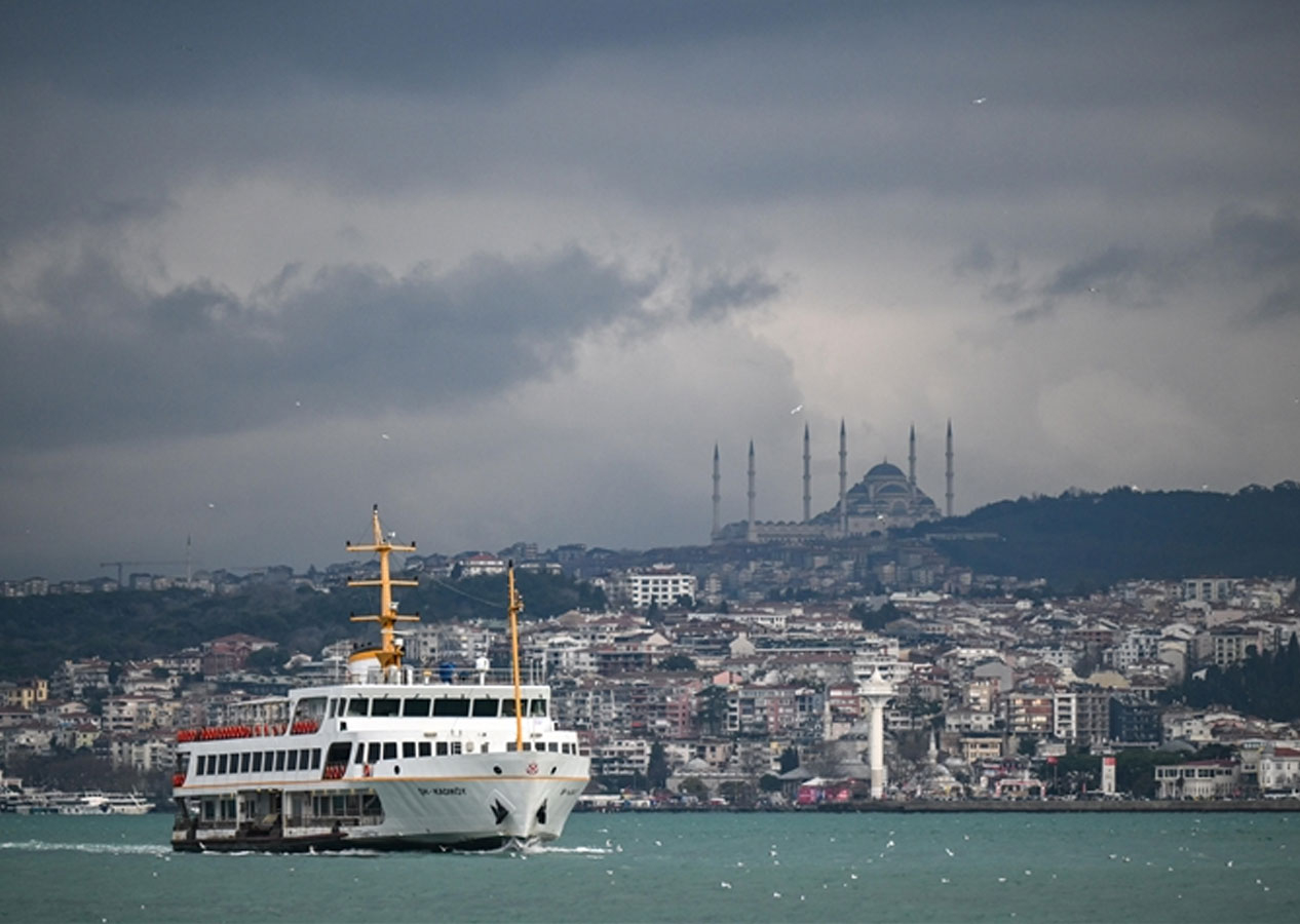 İstanbullular dikkat! Valilikten uyarı geldi: Yarın öğle saatlerinden itibaren...