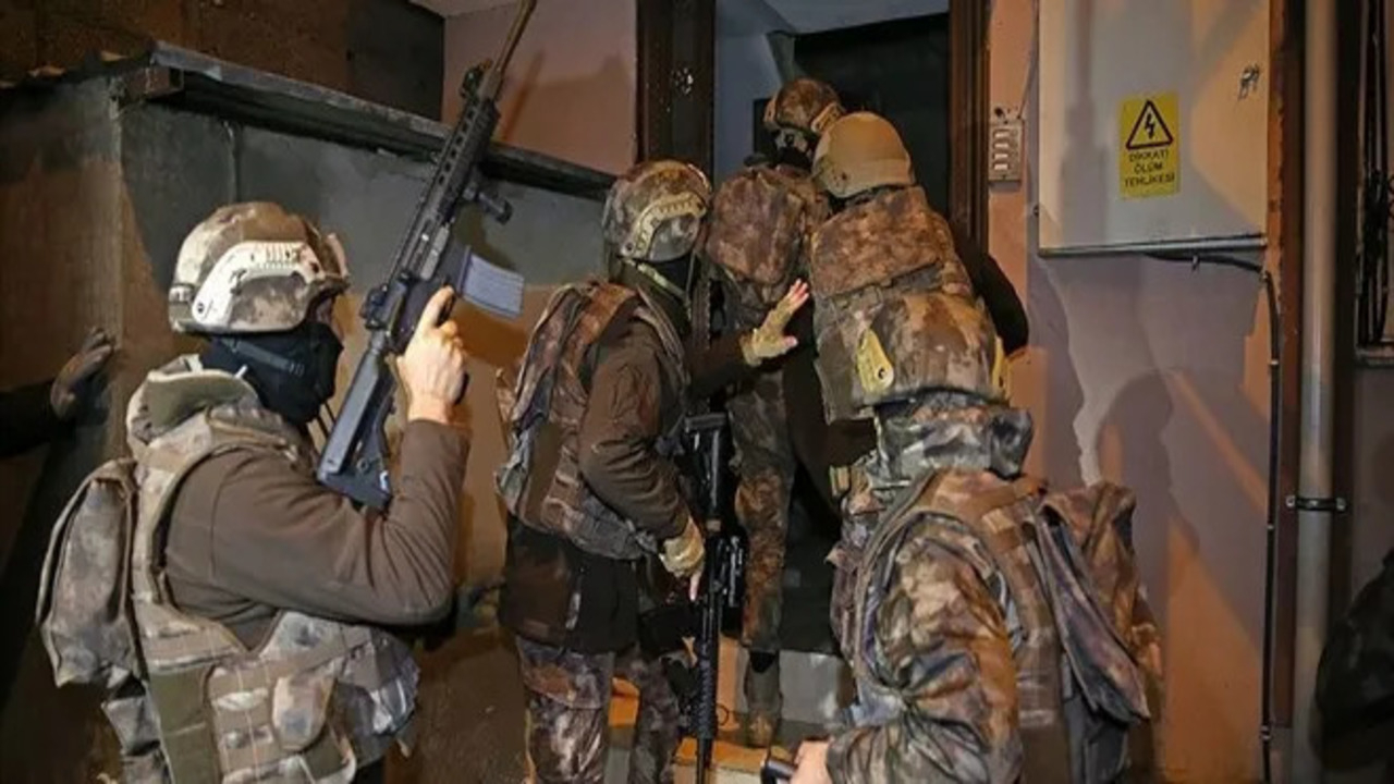 Bursa'da DEAŞ operasyonu: 8 şüpheli yakalanarak gözaltına alındı!