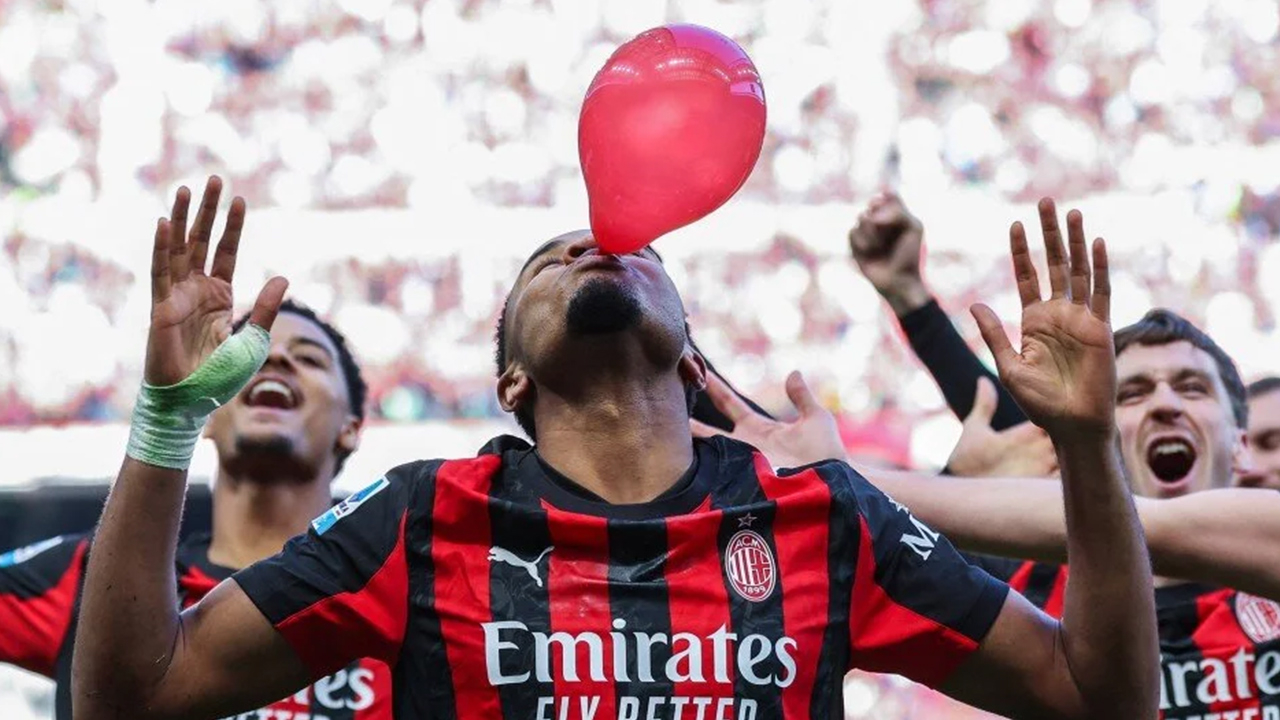 Fenerbahçe'nin gözü bu haberde: Milan'dan Nkunku açıklaması