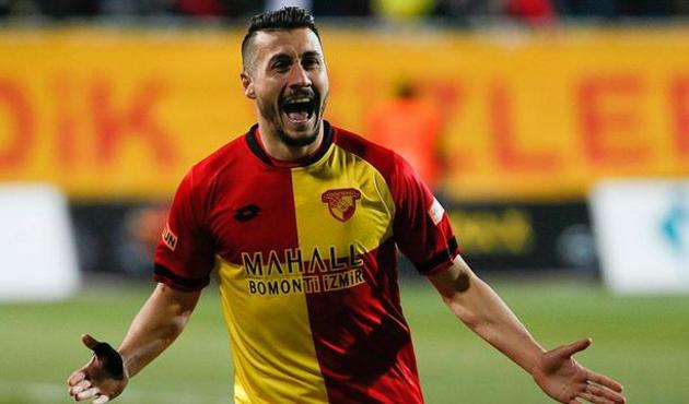 Galatasaray'da Jahovic bombası!