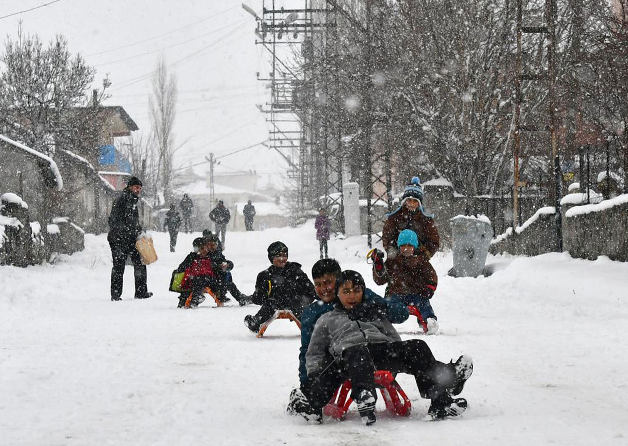 Yarın bu illerimizde okullar tatil! İşte kar tatili olan iller (Güncel liste)